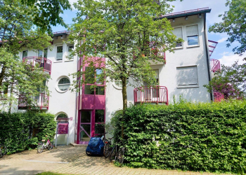 Immobilie Details Solide Anlage – helle 2-Zimmer-EG-Wohnung in München