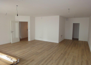 Wohnzimmer-Kueche